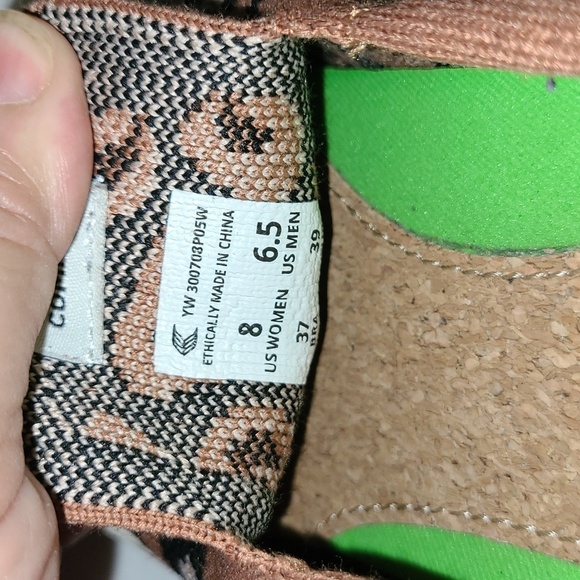 Cariuma* IBI Knit Slip On Sneakers* Leopard Print* Sz 8 - Picture 6 of 8